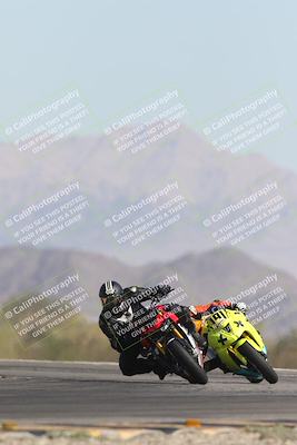 media/Oct-26-2025-Race Pace (Sun) [[c1447ca738]]/Non Verified (1st 20 Minutes of every Hour)/4-Turn 14 (1110am)/